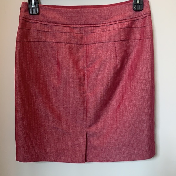 EUC lined pencil skirt - Picture 2 of 6